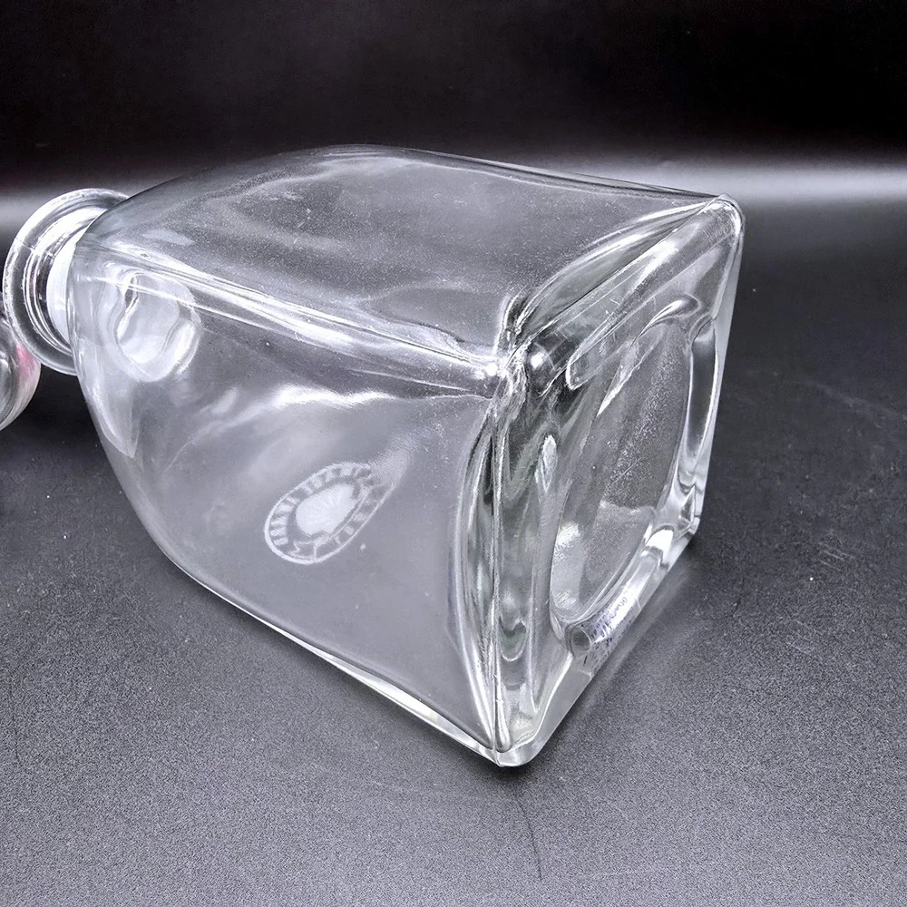 Block Ivima Hand Blown‎ Glass Decanter Image Award 1981 Designed Gerald Culotta